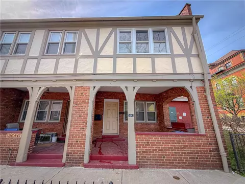 5642 Solway St, Pittsburgh, PA 15217
