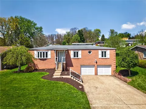 61 Willowbrook Ln, Washington, PA 15301