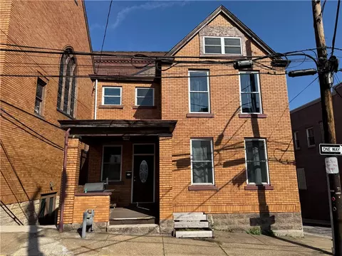 747 Chartiers Ave, Mckees Rocks, PA 15136