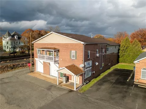 700 Hoke St, Latrobe, PA 15650