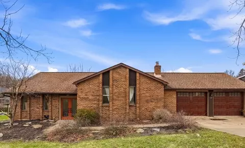 552 Center Church Rd, Canonsburg, PA 15317