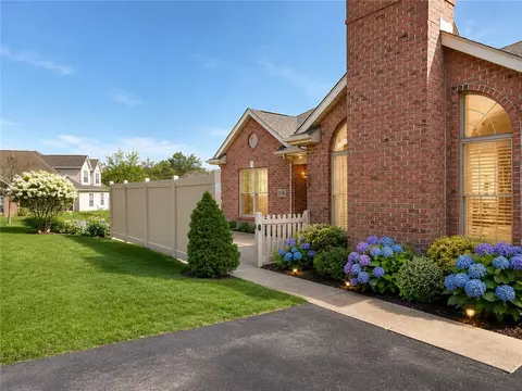 116 Shelton Pl, Evans City, PA 16033