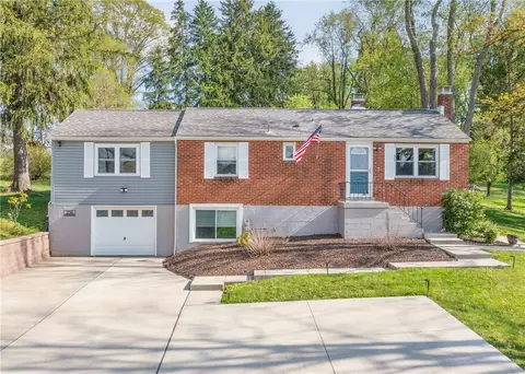 276 Thompsonville Rd, Mcmurray, PA 15317