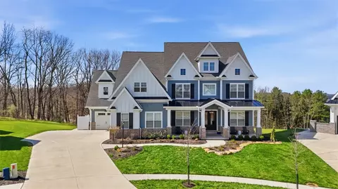 169 Sequoia Ln, Cranberry Township, PA 16066