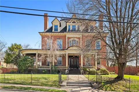 944 N Sheridan Ave, Pittsburgh, PA 15206