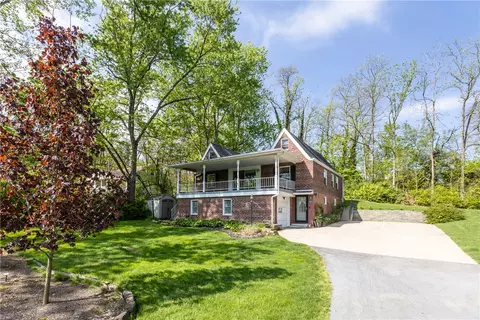 282 Mcmurray Rd, Pittsburgh, PA 15241