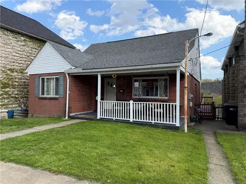 528 E 8th Ave, Tarentum, PA 15084