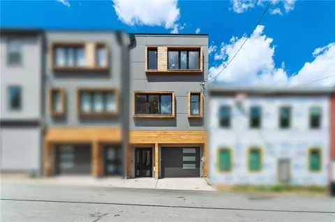 3211 Dobson St, Pittsburgh, PA 15219