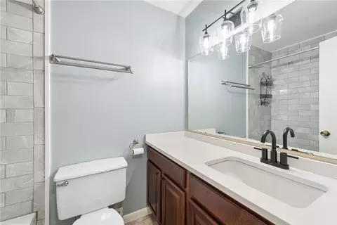 Bath - 110 Georgetown Ln, Export, PA 15632 photo 4 of 4