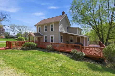 365 W W Park, Rd, PA 16051