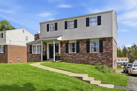 1872 Old Ramsey, Monroeville, PA 15146