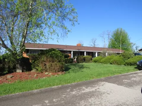 132 Sunrise Dr, Industry, PA 15052