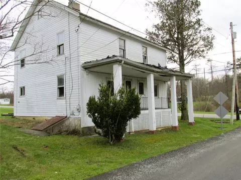 376-378 Penn Ave, Everson, PA 15631
