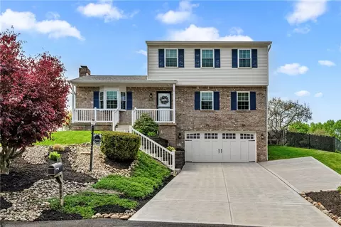 248 Sycamore Ridge Dr, Springdale, PA 15144