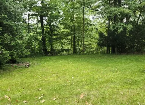 130 Keystone Rd, Herminie, PA 15637