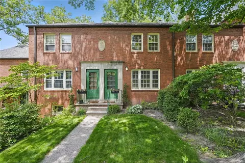 446 Olympia Rd, Pittsburgh, PA 15211