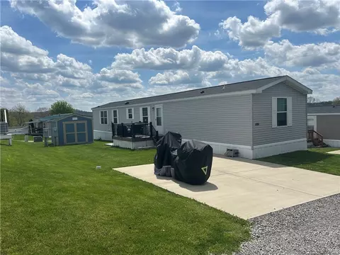 406 Husky Dr, Sarver, PA 16055