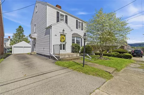 54 Downer Ave, Uniontown, PA 15401