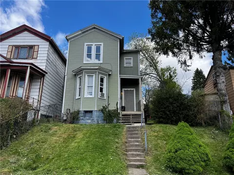 135 Jucunda St, Pittsburgh, PA 15210