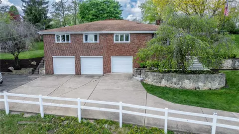 1034 Preston Dr, North Versailles, PA 15137