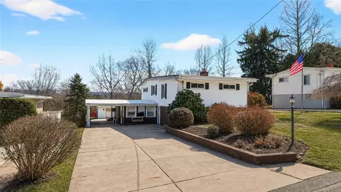 3604 Rosebriar Ave, Glenshaw, PA 15116