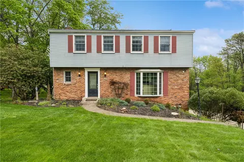 4107 Lee Manor Dr, Allison Park, PA 15101