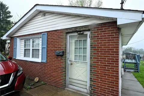 1915 Maratta Rd, Aliquippa, PA 15001