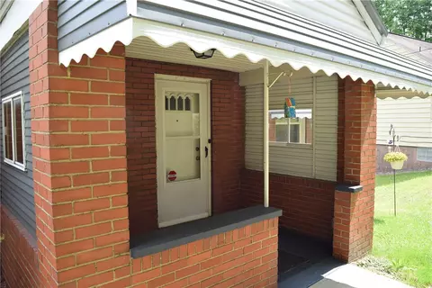1607 Sylvan Ave, West Mifflin, PA 15122