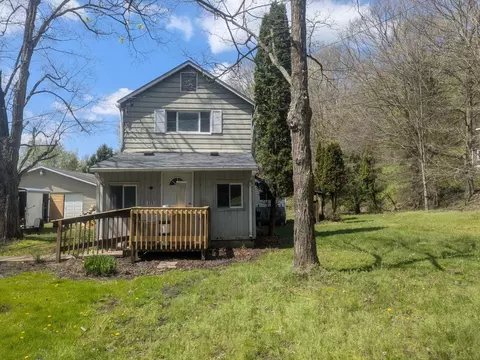 Undisclosed, Darlington, PA 16115