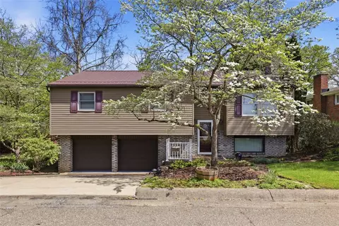 306 Home St, New Kensington, PA 15068