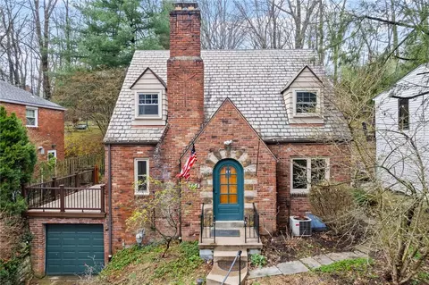734 Shady Ln, Pittsburgh, PA 15228
