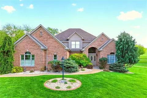 619 Sontino Dr, Belle Vernon, PA 15012