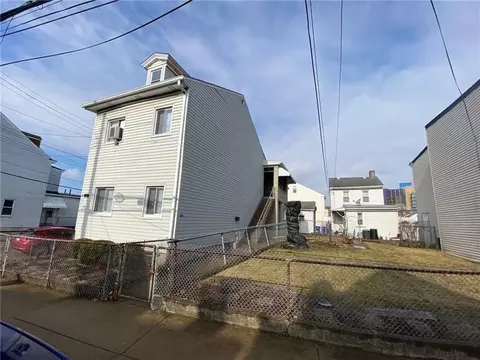 224 226 Ella St, Pittsburgh, PA 15224