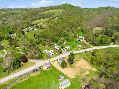 View/Area - 1856 Dime Rd, Vandergrift, PA 15690 photo 3 of 4