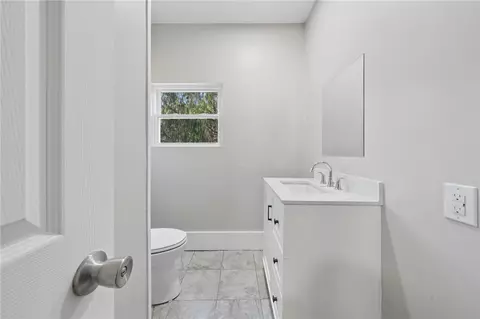 Bath - 1856 Dime Rd, Vandergrift, PA 15690 photo 1 of 4
