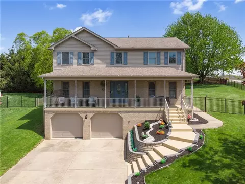 1000 Chinaberry Ct, Harrison City, PA 15636