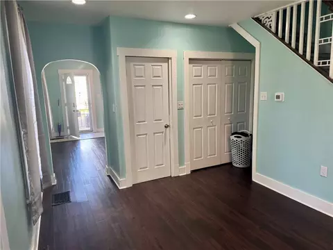 Entry Way - 92 3rd Ave, Monongahela, PA 15063 photo 2 of 4