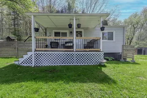 102 Evans St, Beaver Falls, PA 15010