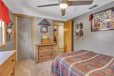 Bedroom - 1024 Nimick Ave, Monaca, PA 15061 photo 5 of 5