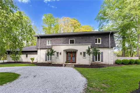 326 Malden Rd, Coal Center, PA 15423