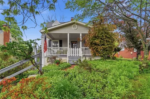 122 Mason Dr, Glenshaw, PA 15116