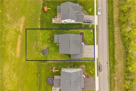 View/Area - 353 Crossing Dr, Eighty Four, PA 15330 photo 2 of 5
