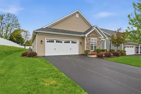 Exterior - 401 Northview Dr, Harmony, PA 16037 photo 1 of 7