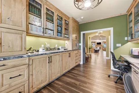 Entry Way - 401 Northview Dr, Harmony, PA 16037 photo 3 of 4