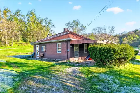 226 Kangaroo Hill Rd, Lowber, PA 15660