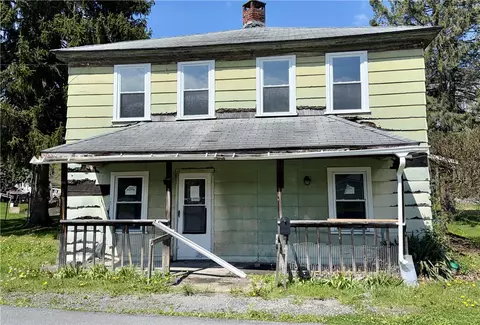 161 Middle St, Jenners, PA 15546