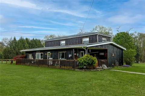 118 Eau Claire Rd, Parker, PA 16049