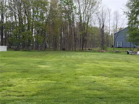 lot Kelly Blvd, Slippery Rock, PA 16057