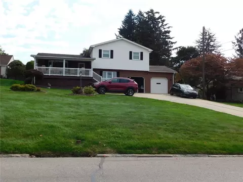 571 Seventh St, Sharpsville, PA 16150