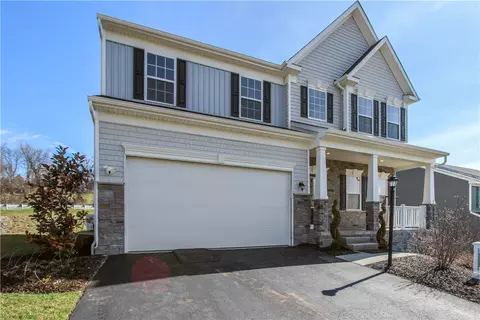 1001 Stonegate Dr, Mcdonald, PA 15057